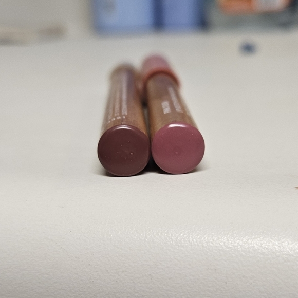 ILIA Lip Sketch Hydrating Crayon Lot of #2 Standard Size PINK DOOR & GENRE - Picture 7 of 7